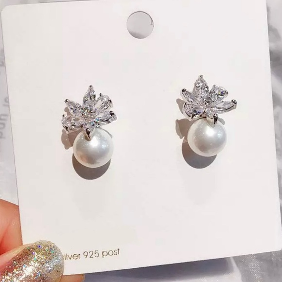 Platinum Plated CZ Crystal & Pearl Stud Earrings - Picture 5 of 6